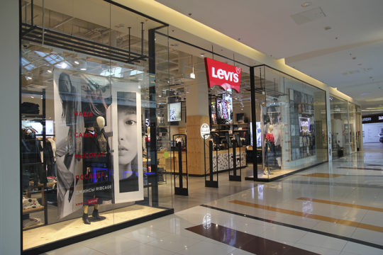 Магазин "Levi's"